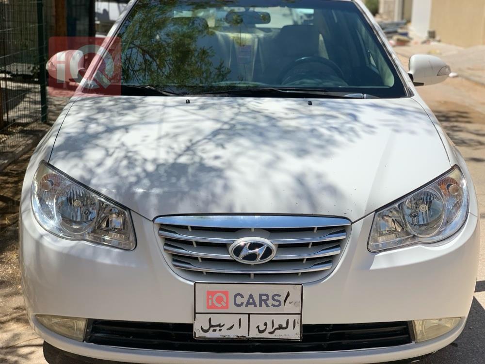 هیوندای ئەلەنترا